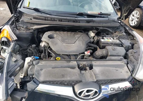 2012 Hyundai Veloster Base W/Red/Black from USA, damaged, VIN KMHTC6AD0CU053038